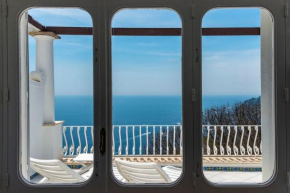 House Rosa Blu Capri Capri